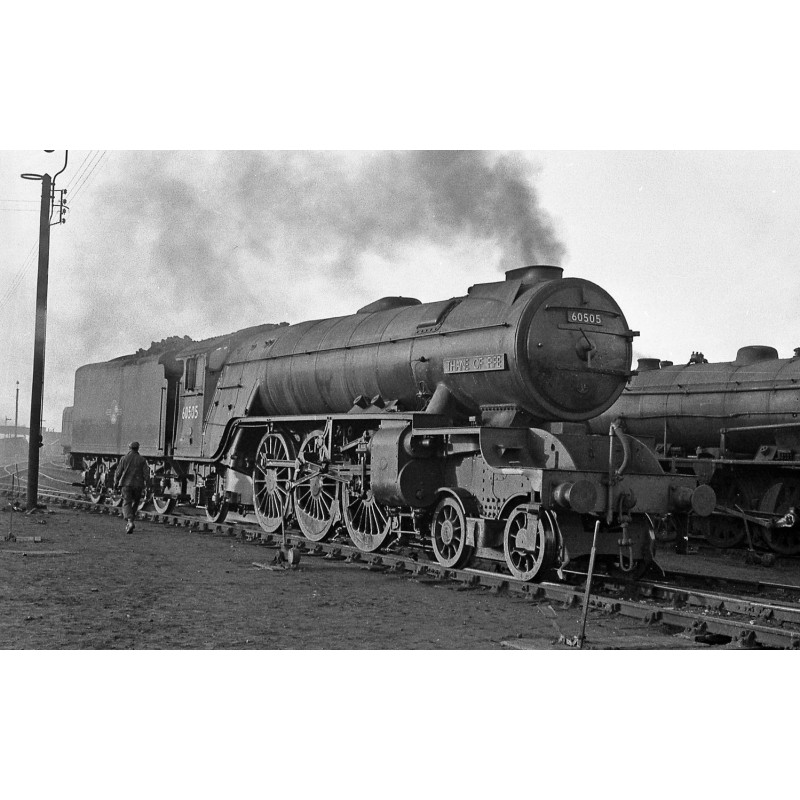 R3831 - BR, Thompson Class A2/2, 4-6-2, 60505 'Thane of Fife' - Era 5