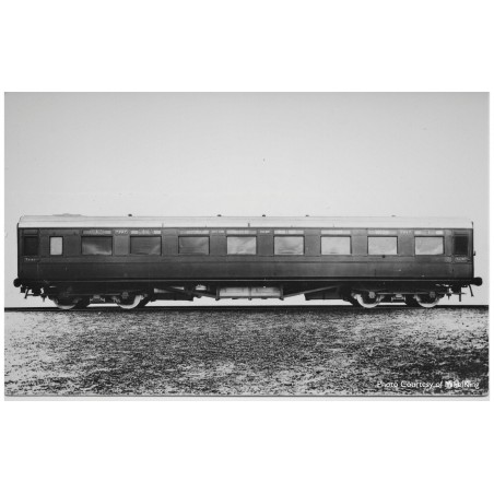 R40030A - SR, Maunsell Third Class Dining Saloon, 1366 - Era 3