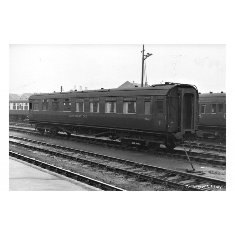 R40031A - BR, Maunsell Composite Diner, 7843 - Era 5