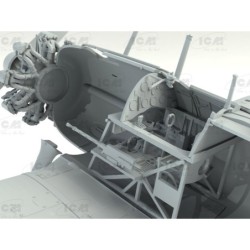 040 - Uh - 1B Huey                     C