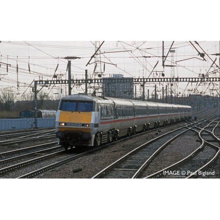 R40156A - BR Mk4 Standard Coach C 12412 - Era 8