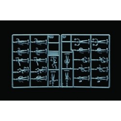 1246 - Nato Pilots And Ground Crew       C