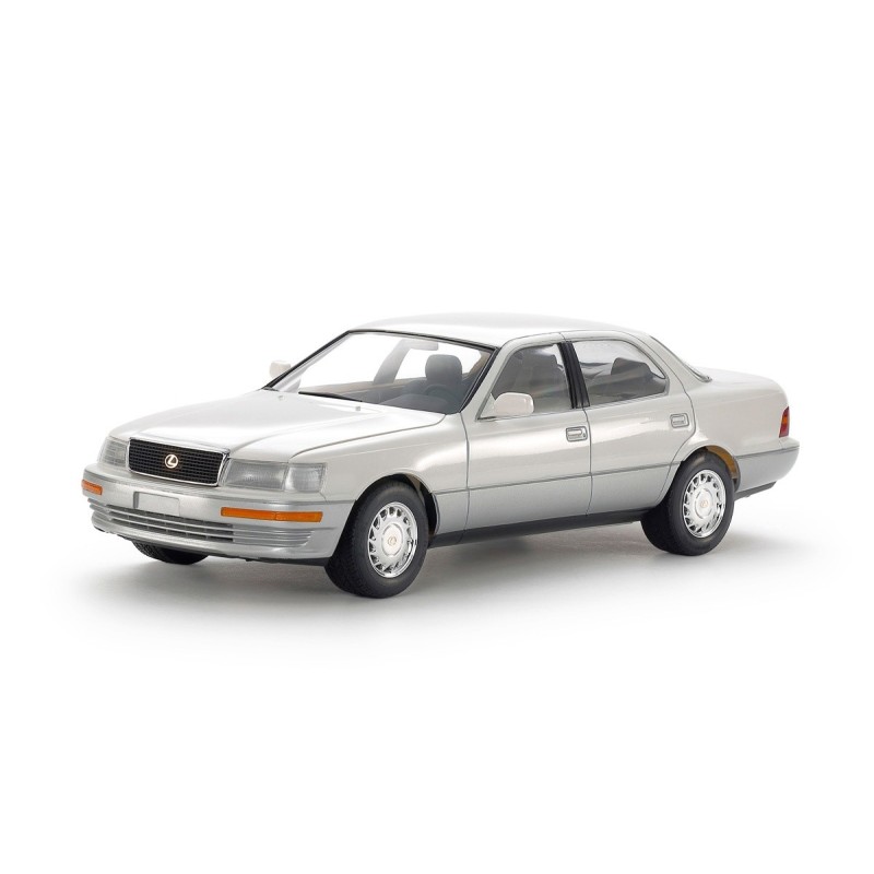 24114 - 1/24 Lexus LS 400 (UCF11L)