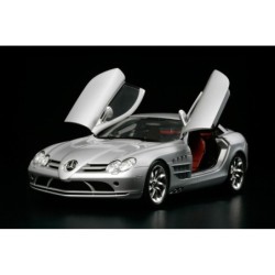 24290 - Mercedes-Benz SLR...