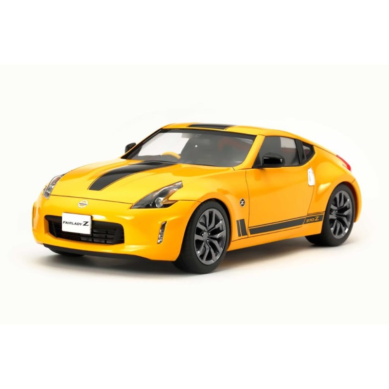 24348 - Nissan 370Z Heritage Edition
