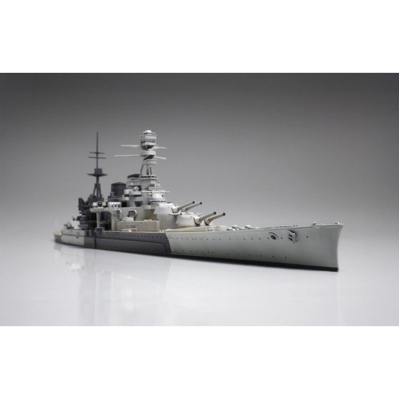 31617 - Battle Cruiser HMS Repulse