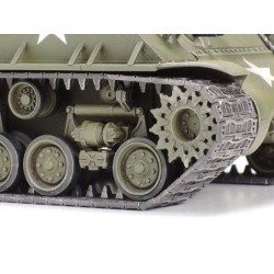 32595 - 1/48 Sherman M4A3E8 Easy Eight