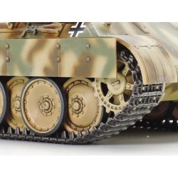 32597 - 1/48 Panther Ausf D
