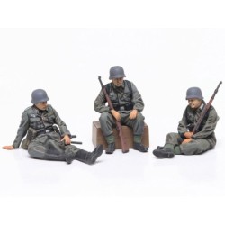 32602 - 1/48 WWII Wehrmacht Infantry Set