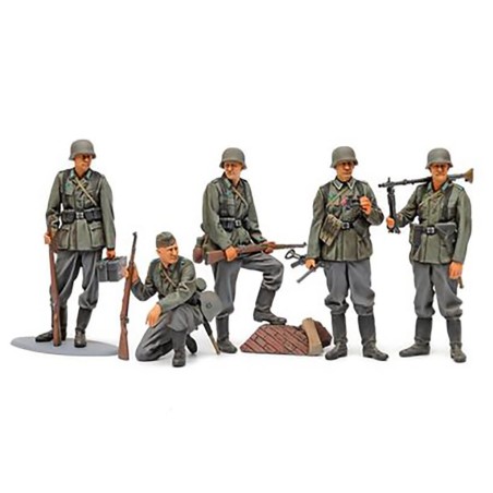 35371 - 1/35 German Infantry Mid WWII
