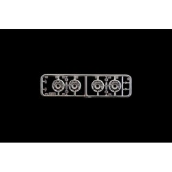 3631 - Jaguar XJ 220