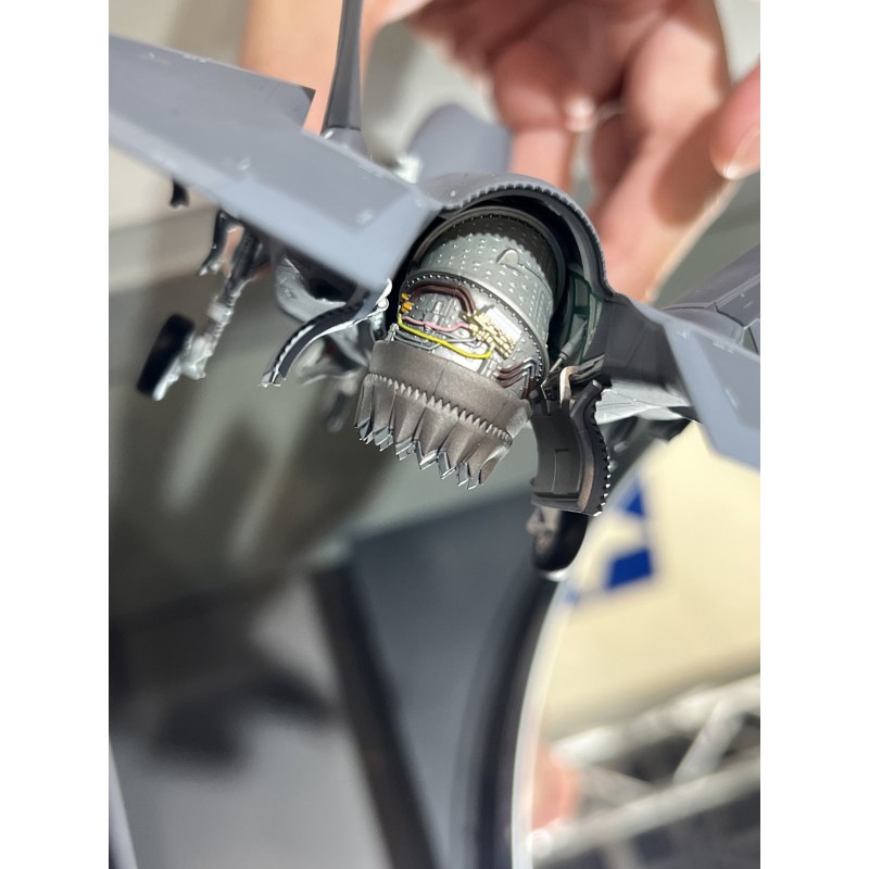 60793 - 1/72 F-35B Lightning II