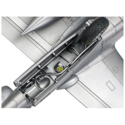 61123 - 1/48 Lockheed P-38 J Lightning