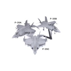 61127 - 1/48 F-35C Lightning II