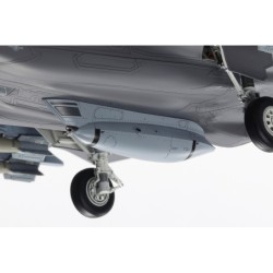61127 - 1/48 F-35C Lightning II
