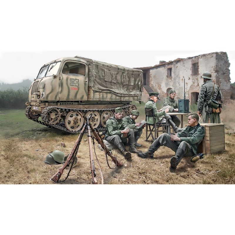 6549 - Steyr Rso/01 With Germ Soldiers