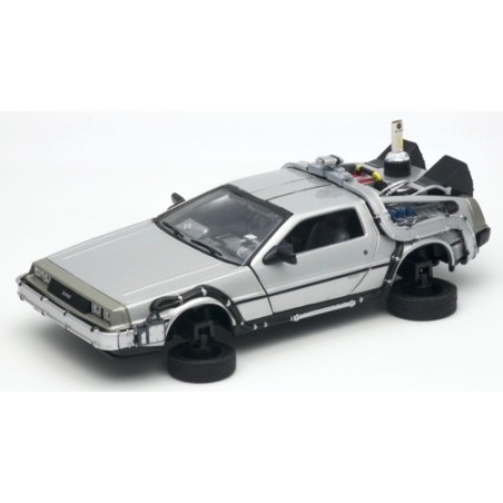 22441FVW - Back To The Future II Flying Version