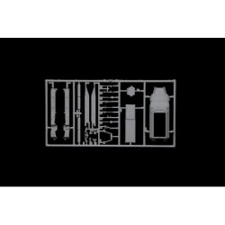 7077 - Sd.Kfz. 251/8 Ambulance