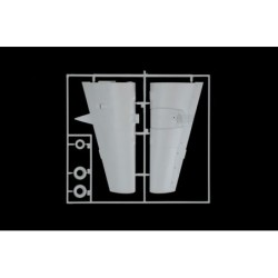 756 - Man 26 32 Formel Six