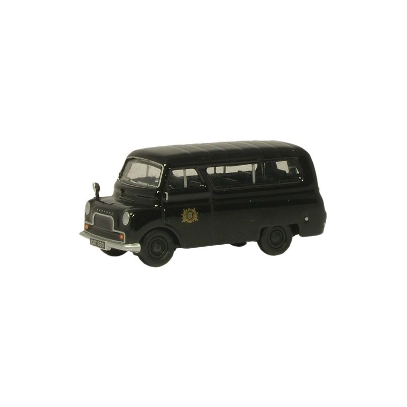 76CA014 - Hull City Police Bedford CA Minibus