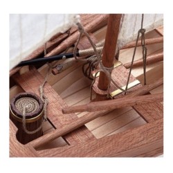 AL19018 - 1/35Providence-New England'S Whale