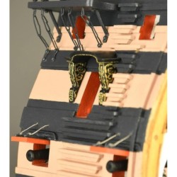 AL20500 - 1/72 HMS Victory Cross Section
