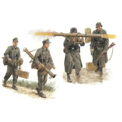 D6374 - German Anti-Tank...