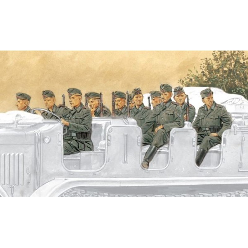 D6671 - 1/35 GERMAN HALF-TRACK RIDERS