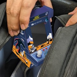 DGUNL7005 - Space Invaders Nano Player Pro 4.8" Portable Retro Arcade