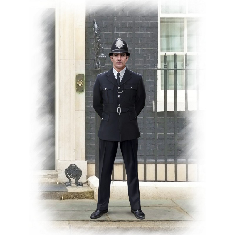 ICM16011 - British Policeman 1:16 Figure