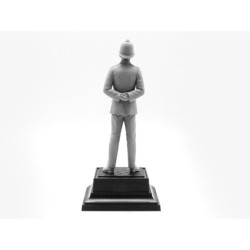 ICM16011 - British Policeman 1:16 Figure