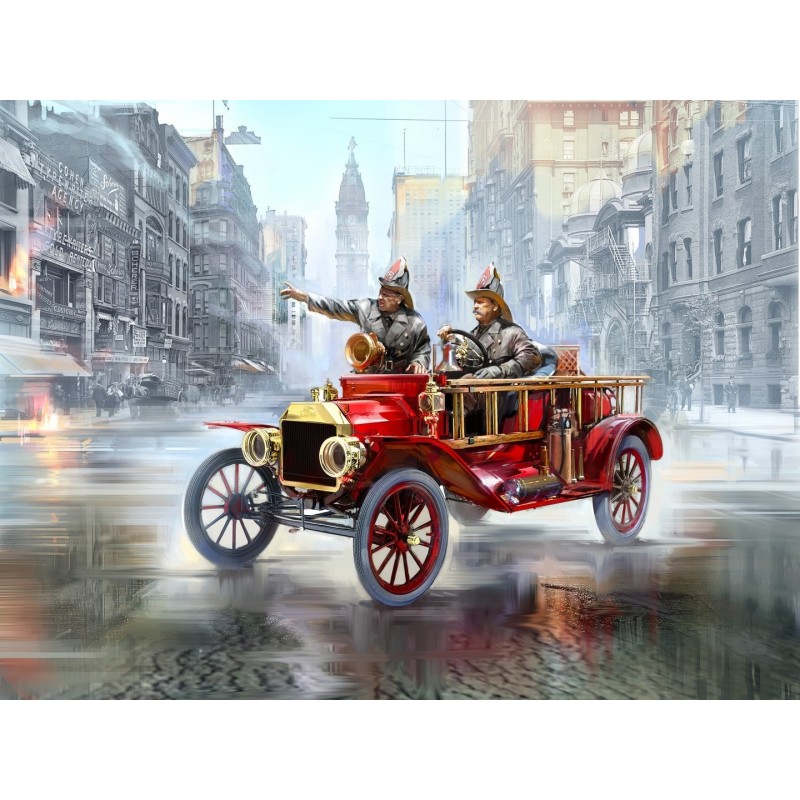 ICM24017 - Model T 1914 Fire Truck with 2 Crew Figures