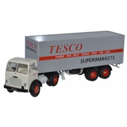 76LO001 - Leyland Beaver Box Trailer Tesco