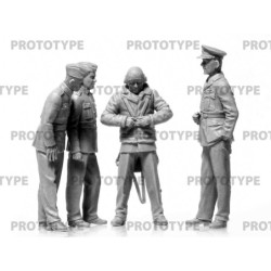 ICM32037 - DH. 82A Tiger Moth Aircraft with WWII RAF Cadets (4 Figures)