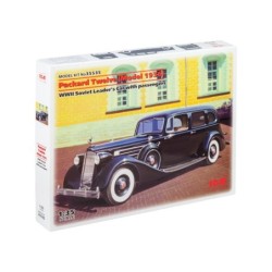 ICM35535 - Packard Twelve (Model 1936), WWII Soviet Leaders' Car with Passengers (5 Figures)