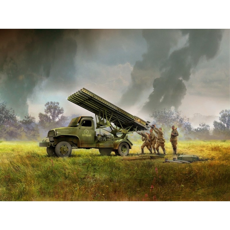 ICM35596 - BM-13-16 on G7107 Chassis with 4 Soviet Crew Figures