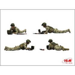 ICM35750 - ATGM ‘Stugna-P’ with 4 Ukrainian Crew Figures