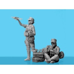 ICM35755 - War Has No Gender Servicewomen of the Armed Forces of Ukraine (4 Figures)