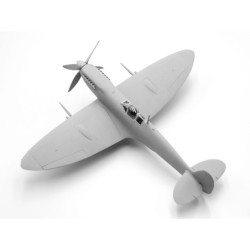 ICM48061 - Spitfire Mk.IX, WWII British Fighter Plane