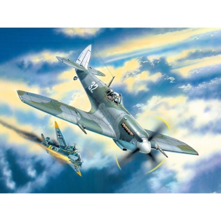 ICM48066 - Spitfire LF.IXE, WWII Soviet Air Force Fighter Plane