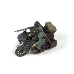 Z3717 - German WWII Zuendapp K800 Motorcycle with Sidecar & Crew