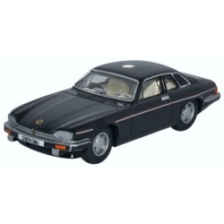 76XJS005 - Jaguar XJS Black