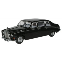 DS006 - Black Daimler DS420 Limousine