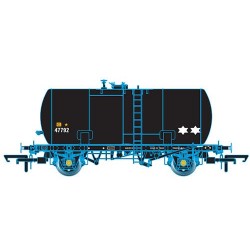 OR76TKB002 - Class B Tank Esso Unbranded Black Revised Suspension 47792