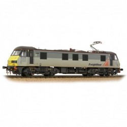 32-620 - Class 90 90048...