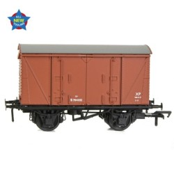 38-870 - BR 12T 'Vanwide' Ventilated Van BR Bauxite (Early)