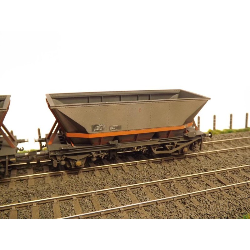 HAA01-R-TP K(2) WA - Cavalex 4mm HAA Wagon - Railfreight (Red Cradle) - Triple Pack 2 - KMS Exclusive Weathered Version A