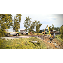 KMS-COMPS-20 - Win a OO Gauge 'Landslip Embankment Scene' from Tunnel Lane Model Railways by Dan Evason