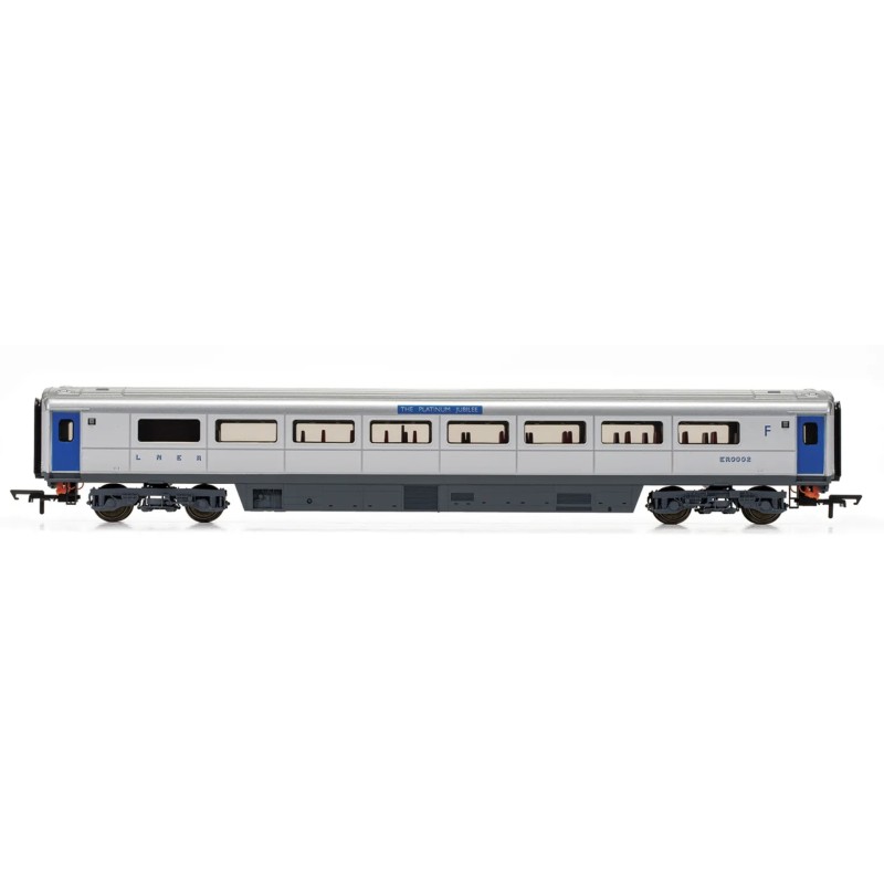 R40355D - Platinum Jubilee of Queen Elizabeth II Mk3 Sliding Door Trailer First Disabled