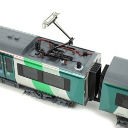 31-034 - Class 350/3 4-Car EMU 350372 London Northwestern Railway
